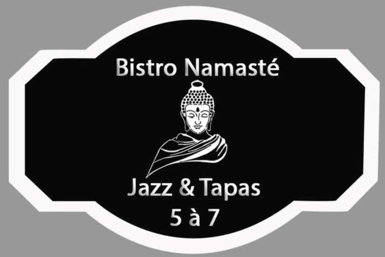 Auberge Et Bistro Namaste Lachute 外观 照片